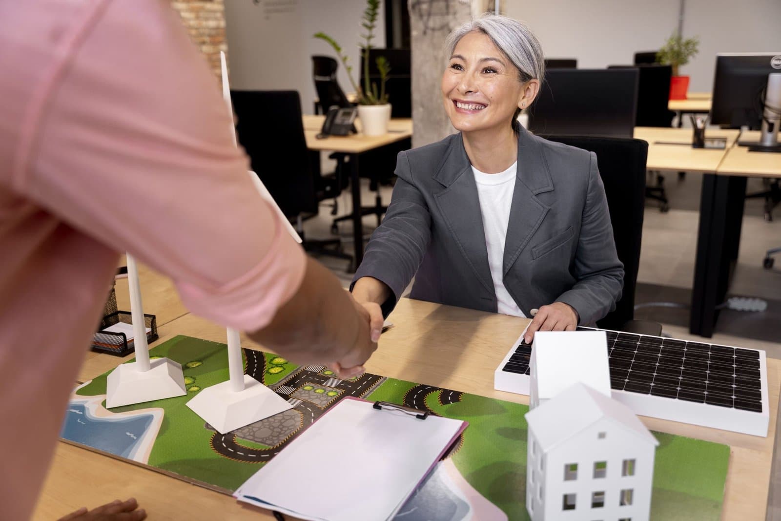 What Permits Do I Need To Install Solar Panels In Utah? (2025 Guide)