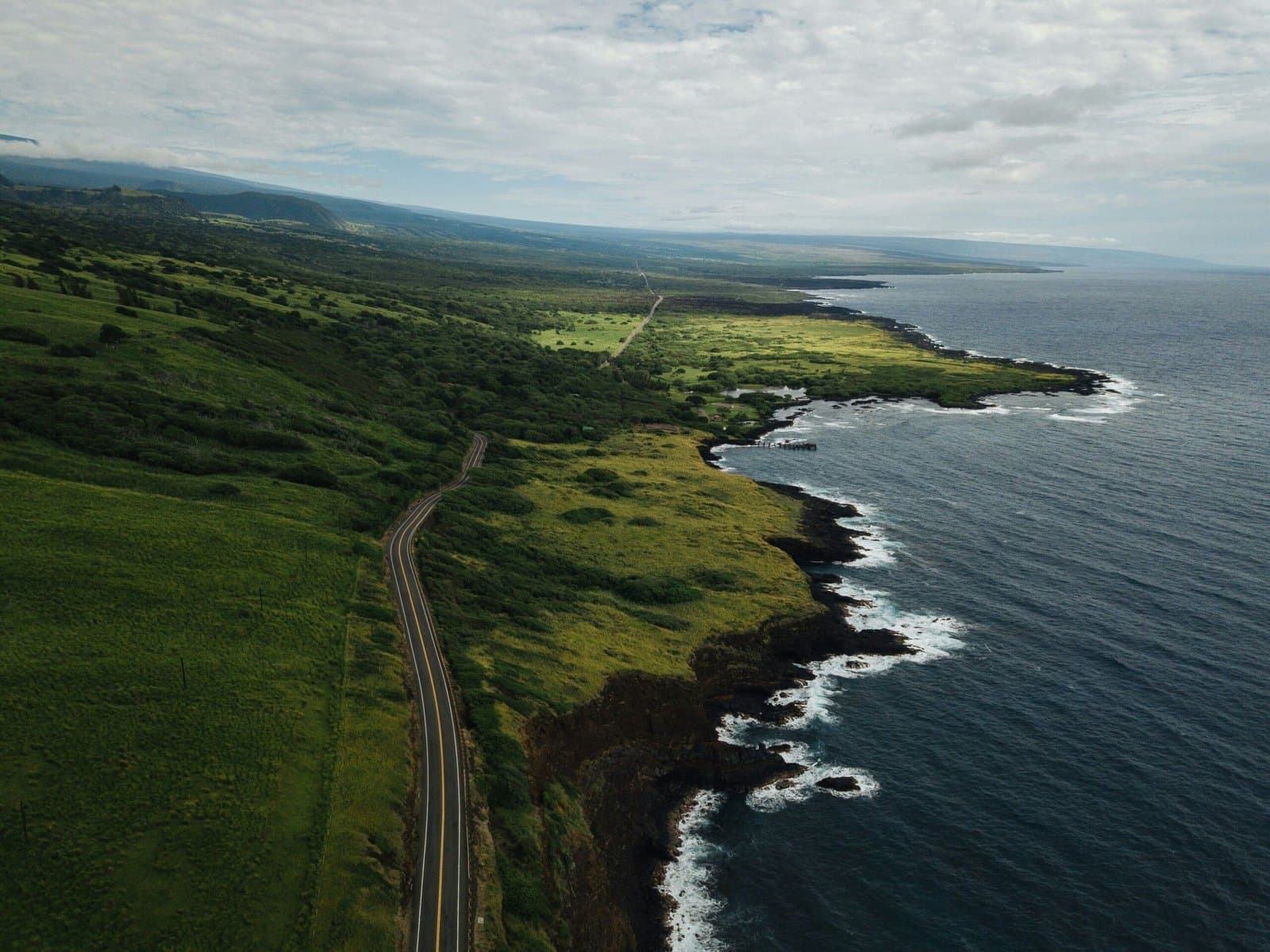 Hawaii Solar Incentives 2025: Save $9,590 With Tax Credits & Rebates